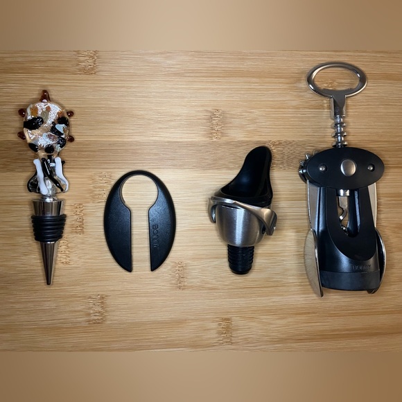 Bar Accessories - Set of 4 - Bottle Opener/Stopper/Pourer Kit with Gift Box - Picture 13 of 13